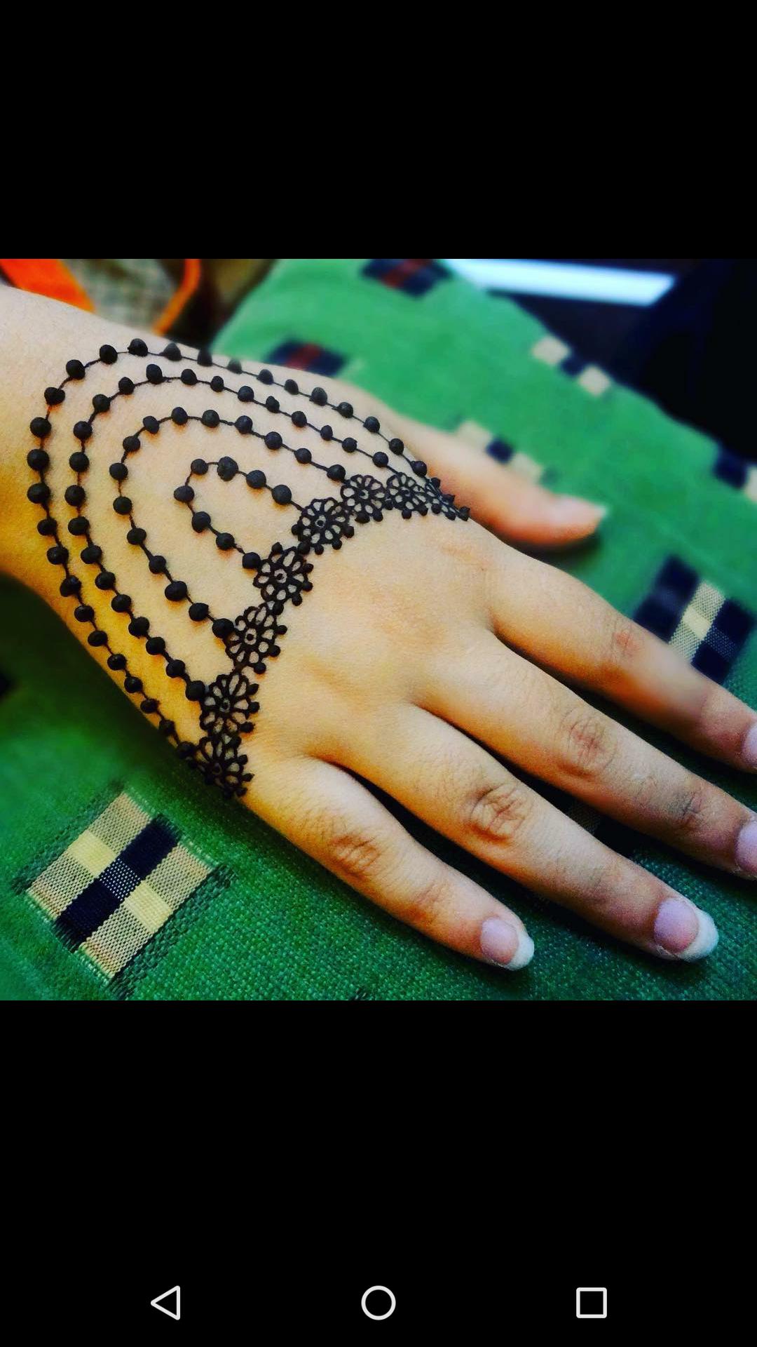 Simple and Easy Mehndi Designs - 2018